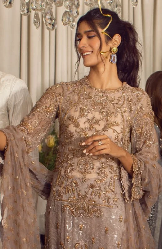 Purple Embellished Shirt with a Dupatta and Cigarette Pants