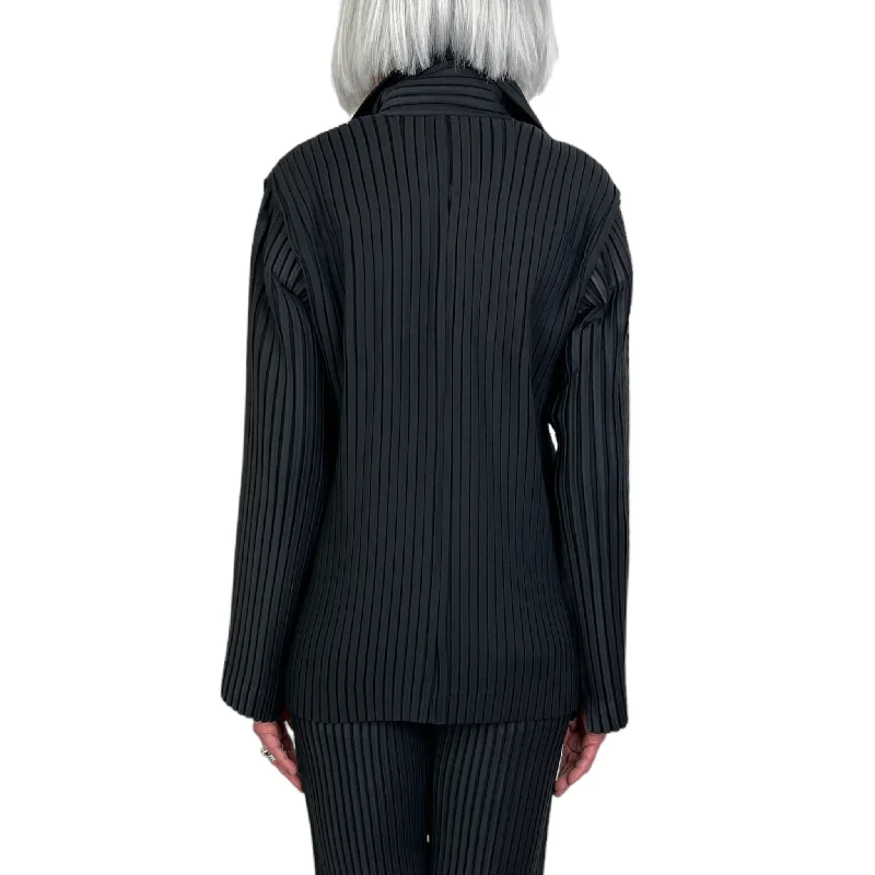 TUXEDO PLEATS JACKET