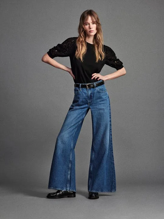 Frame Easy Wide Flare Jean in Lucite