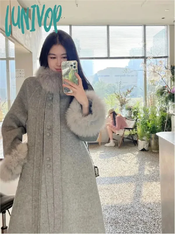 Lunivop Women Long Woolen Coat Faux Fur Collar Warm Coats  Elegant Hepburn Style New Fashion for Autumn and Winter